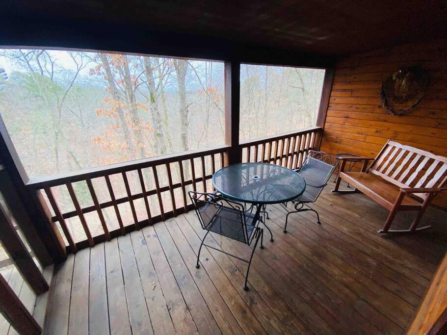 The Loft At Bear Mountain Log Cabins ยูเรกาสปริงส์ ภายนอก รูปภาพ